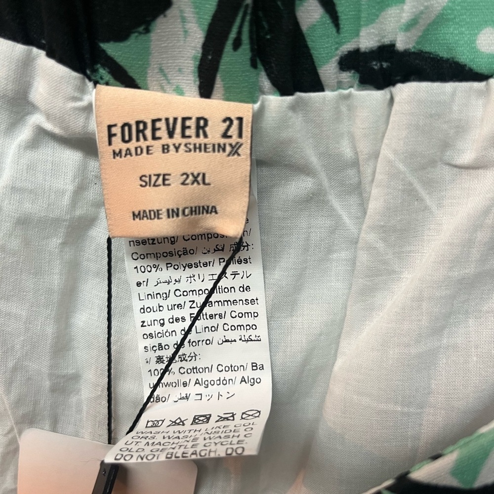 Forever 21 Black and Green Leaf Print Wide-Leg Pants - Picture 5 of 6